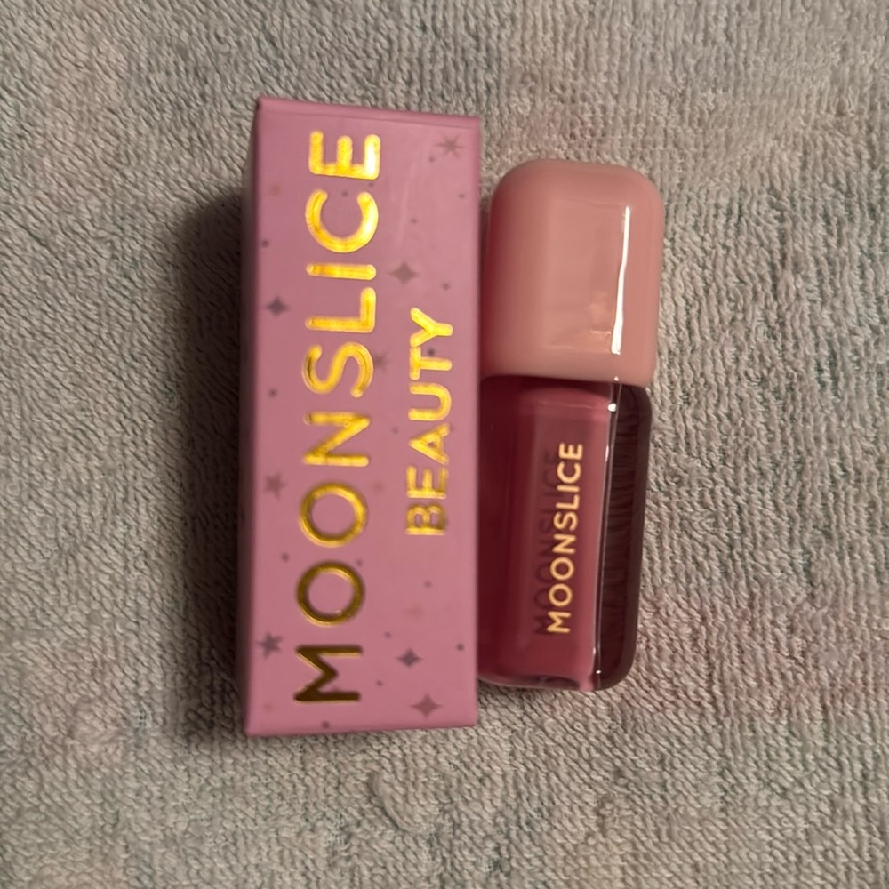 NEW Moonslice Beauty Liquid Blush in a Pink Color NIB NEW IN BOX